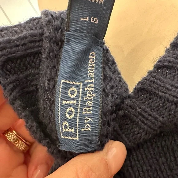 Ralph Lauren's signature Polo Bear Sweater - Picture 6 of 8